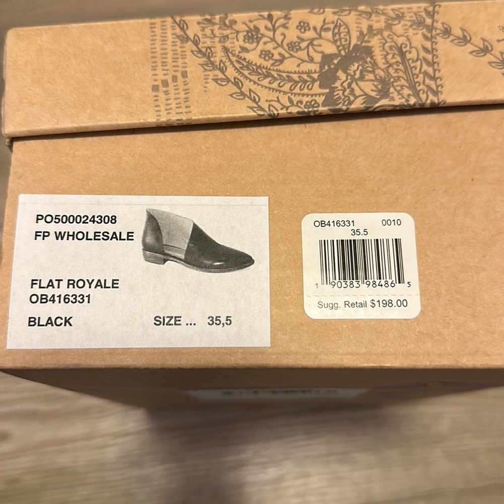NIB Free People shoes size 35.5